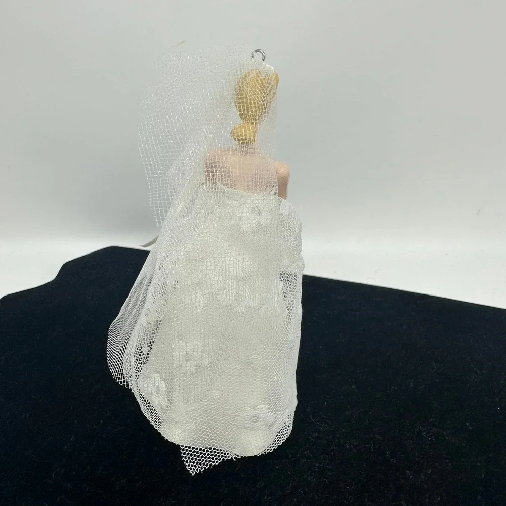 Barbie Ornament Female OS White Wedding Day 1997 Hallmark Keepsake Vintage Style